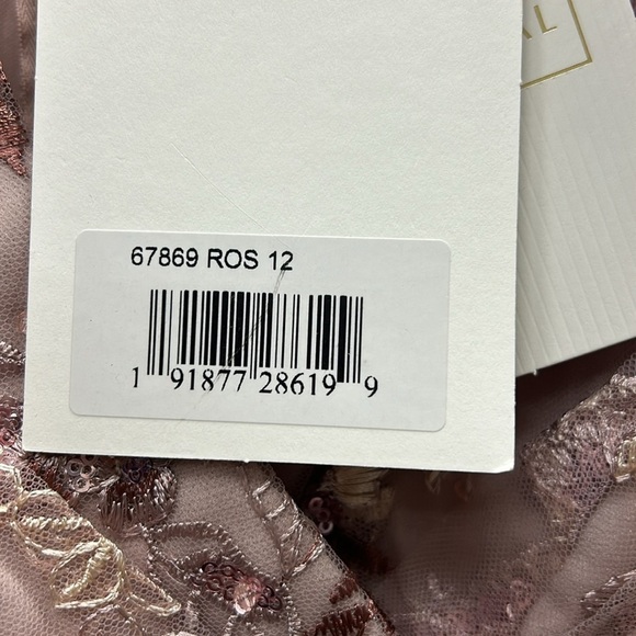 Mac Duggal 67869 NWT EMBELLISHED V NECK ILLUSION LONG SLEEVE A LINE GOWN - Picture 8 of 10